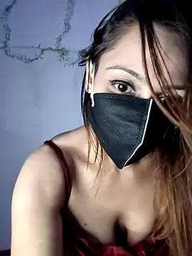 HONEY BEBS online show from December 3, 2025, 3:32 pm