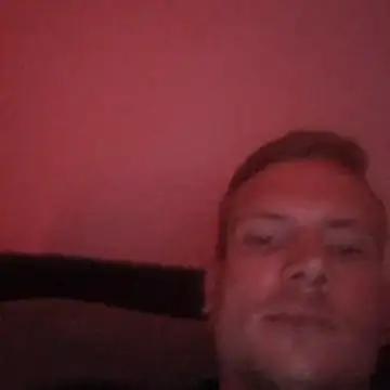 chriss13fc online show from April 24, 2026, 6:16 am