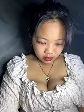 Mailyysa online show from December 13, 2025, 11:10 pm