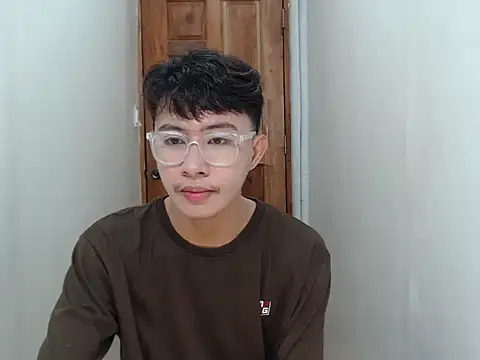 asiantwink0000 online show from December 21, 2025, 4:08 am