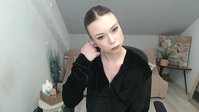 MayaWill online show from January 8, 2026, 12:40 pm