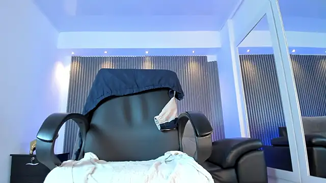 Bastthianxxx online show from December 20, 2025, 6:48 pm