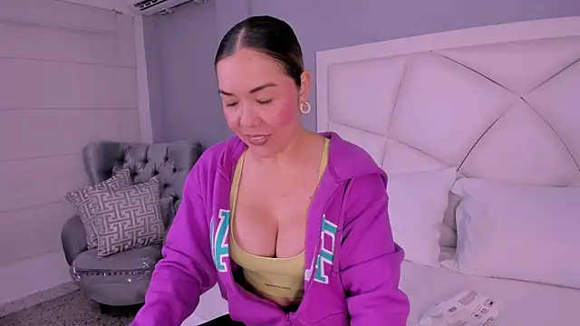 AnnaJaimes online show from February 16, 2026, 11:34 pm