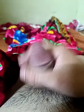 Snapshot of banana21mlem chatting on November 30, 2025, 12:14 am banana21mlem online show from November 30, 2025, 12:14 am