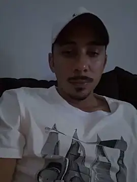 Snapshot of Jotamecc2 chatting on November 29, 2025, 12:46 am Jotamecc2 online show from November 29, 2025, 12:46 am