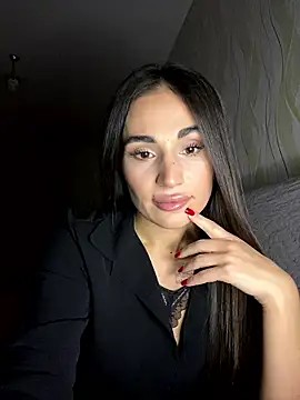 MonikaSi online show from January 8, 2026, 3:03 pm