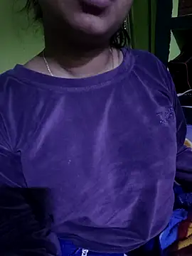 Snapshot of Swara1998 chatting on December 2, 2025, 8:59 pm Swara1998 online show from December 2, 2025, 8:59 pm