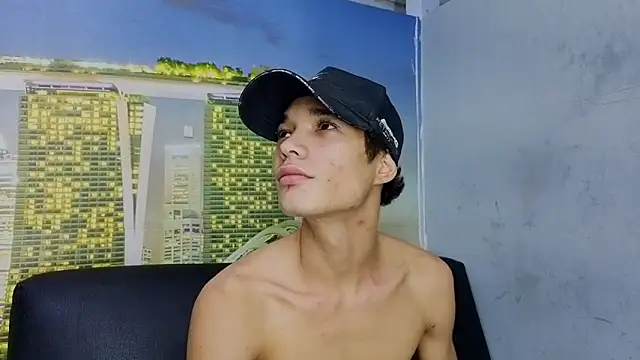 Melanny-hot-tonny online show from November 29, 2025, 3:42 am