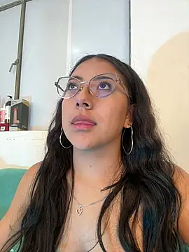 Dafne se online show from February 14, 2026, 12:07 am