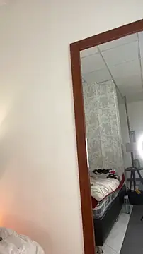 Paolagh  online show from April 10, 2026, 3:23 am