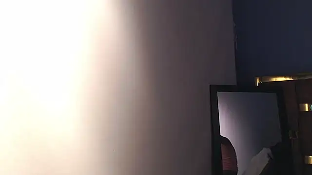 Snapshot of _Caroline34 chatting on March 6, 2026, 10:23 am Caroline34 online show from March 6, 2026, 10:23 am