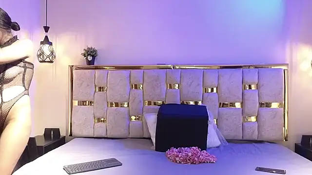 Snapshot of _Caroline34 chatting on March 24, 2026, 10:31 am Caroline34 online show from March 24, 2026, 10:31 am