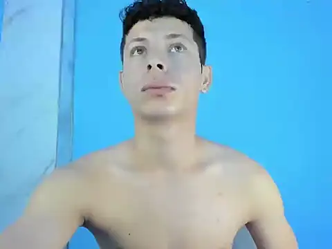 javierhotx online show from December 5, 2025, 1:31 pm