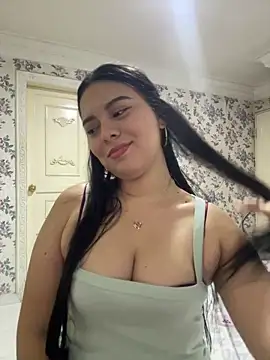 sweet ruby  online show from June 7, 2026, 1:32 am