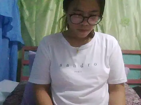 xxdreamgirl69 online show from January 14, 2026, 5:02 am