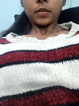 Snapshot of Isha_Liha chatting on December 1, 2025, 6:40 am Isha Liha online show from December 1, 2025, 6:40 am