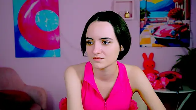 KateWillows online show from February 2, 2026, 4:44 am