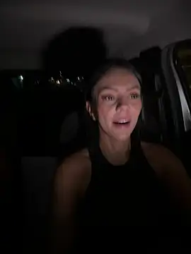 SofhiaTaylor online show from January 11, 2026, 1:32 am