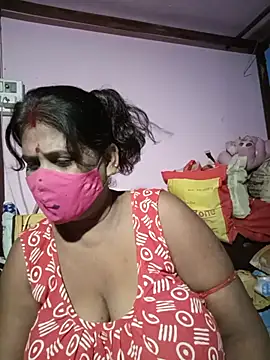 Snapshot of me-pari-hu chatting on July 21, 2026, 5:48 pm me-pari-hu online show from July 21, 2026, 5:48 pm