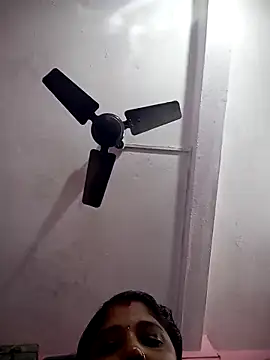 Snapshot of Sweet_rasmalai_khao chatting on December 21, 2025, 3:46 am Sweet rasmalai khao online show from December 21, 2025, 3:46 am