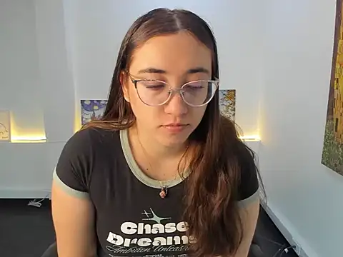 SwettieSammy online show from December 19, 2025, 12:12 pm