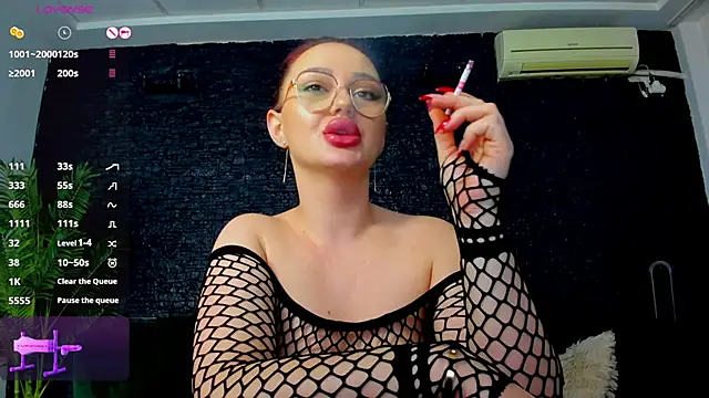 Cherry Charmxxx online show from December 2, 2025, 5:57 am