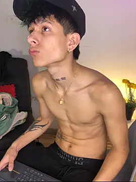 Jake beach  online show from January 11, 2026, 1:32 am