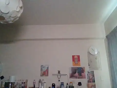 ilove90123 online show from June 12, 2026, 2:54 am