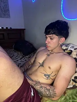 wil hot online show from May 25, 2026, 4:02 pm