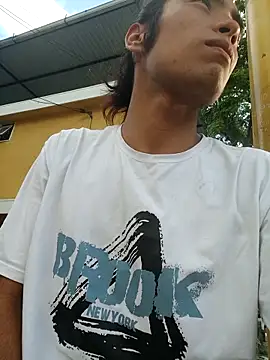 -Julianxxxcho- online show from November 29, 2025, 9:29 pm