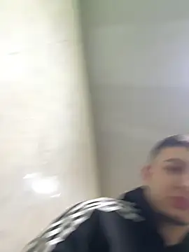 Liam jones10 online show from December 16, 2025, 4:17 am