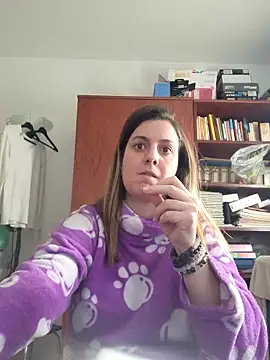 Sareyxon online show from December 19, 2025, 10:00 am