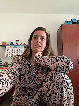 Sareyxon online show from April 25, 2026, 3:42 pm