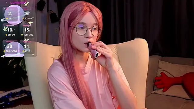 Kitty smalltits online show from January 9, 2026, 5:21 am