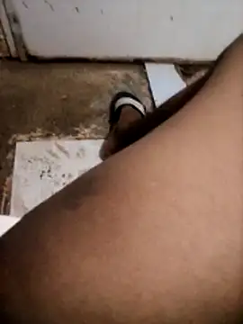 Snapshot of Hot_Student00 chatting on February 21, 2026, 9:32 am Hot Student00 online show from February 21, 2026, 9:32 am