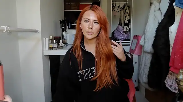 Snapshot of Emberreignedit chatting on March 2, 2026, 2:57 pm Emberreignedit online show from March 2, 2026, 2:57 pm