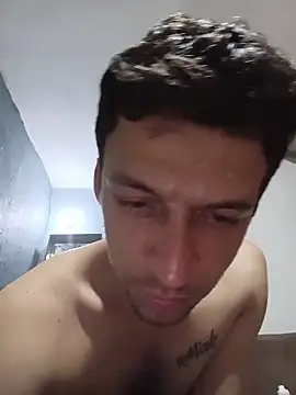 Cuchurus1216 online show from April 19, 2026, 11:53 am