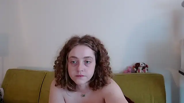 DeliaBlew online show from May 31, 2026, 12:12 pm