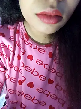 Snapshot of Nila-islam chatting on November 29, 2025, 7:39 pm Nila-islam online show from November 29, 2025, 7:39 pm