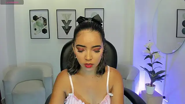 alana martiins online show from April 10, 2026, 7:07 pm