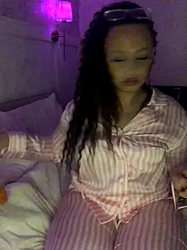 mayawestt online show from November 29, 2025, 10:02 pm