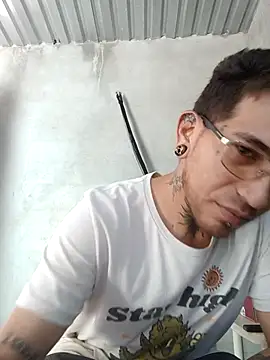 Snapshot of macarywillm chatting on March 20, 2026, 9:08 pm macarywillm online show from March 20, 2026, 9:08 pm