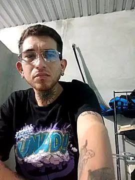 Snapshot of macarywillm chatting on March 22, 2026, 8:18 am macarywillm online show from March 22, 2026, 8:18 am