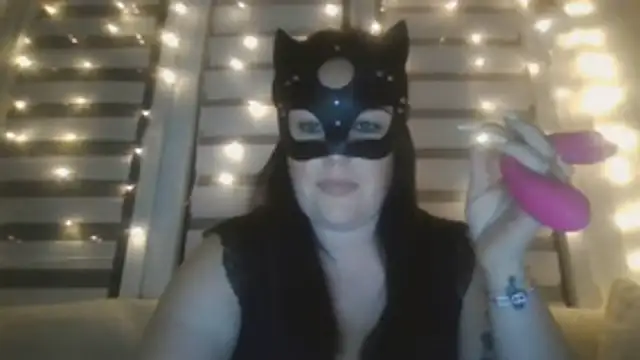 bellavelours online show from July 21, 2026, 8:33 pm