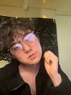 SuYu6688 online show from March 13, 2026, 1:51 pm