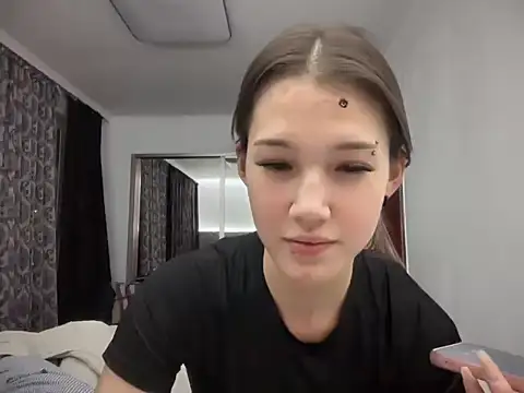 lilXdomii online show from December 4, 2025, 6:38 pm