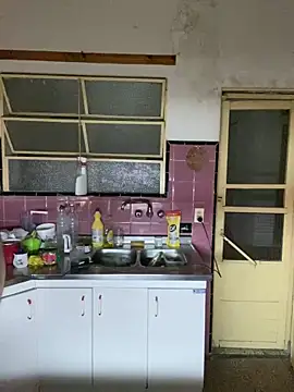 Petebulimia online show from February 5, 2026, 7:13 am