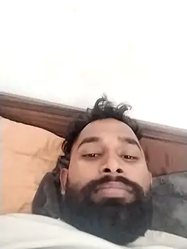 hottyraja69 online show from December 1, 2025, 5:12 am