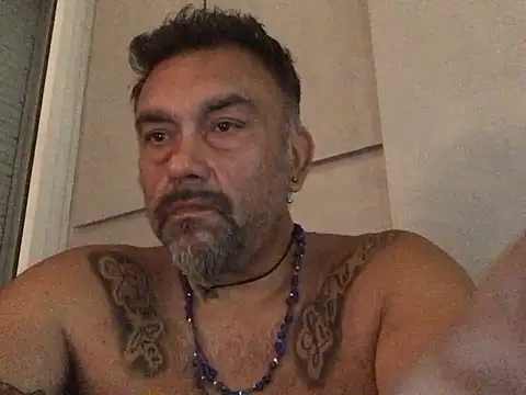 Snapshot of luca78re chatting on July 21, 2026, 11:40 pm luca78re online show from July 21, 2026, 11:40 pm