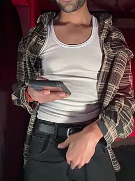 Snapshot of fitboy_xxx chatting on May 12, 2026, 10:29 pm fitboy xxx online show from May 12, 2026, 10:29 pm